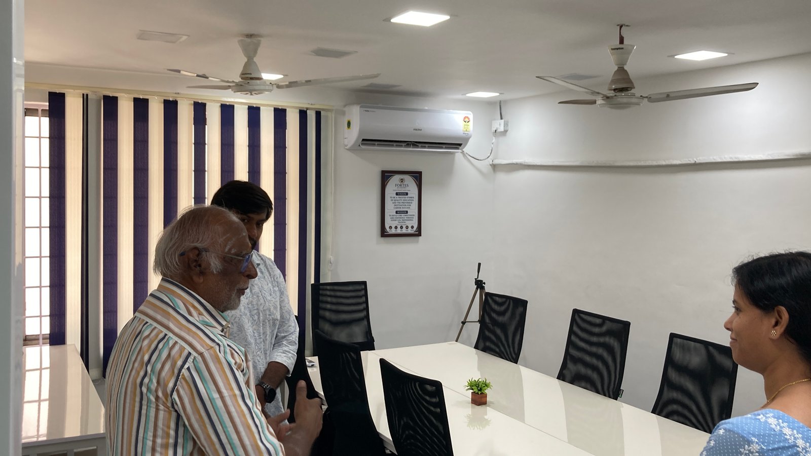 38 EXCITING YEARS OF BANKING JOURNEY - AUTHOR OF THE NOVEL "COME CLOSER" - BANKING VETERAN SHRI SUBRAMANIAN NARAYANAN IYER VISITED FORTES ACADEMY TO SHARE HIS EXEMPLARY BANKING LIFE