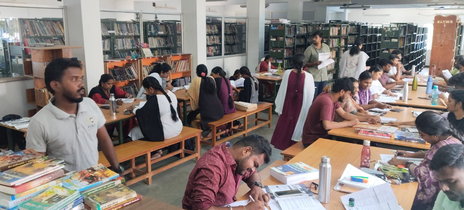 THENI DISTRICT LIBRARY - GENERAL AWARNESS PROGRAM ABOUT TNPSC, BANKING AND IELTS EXAM
