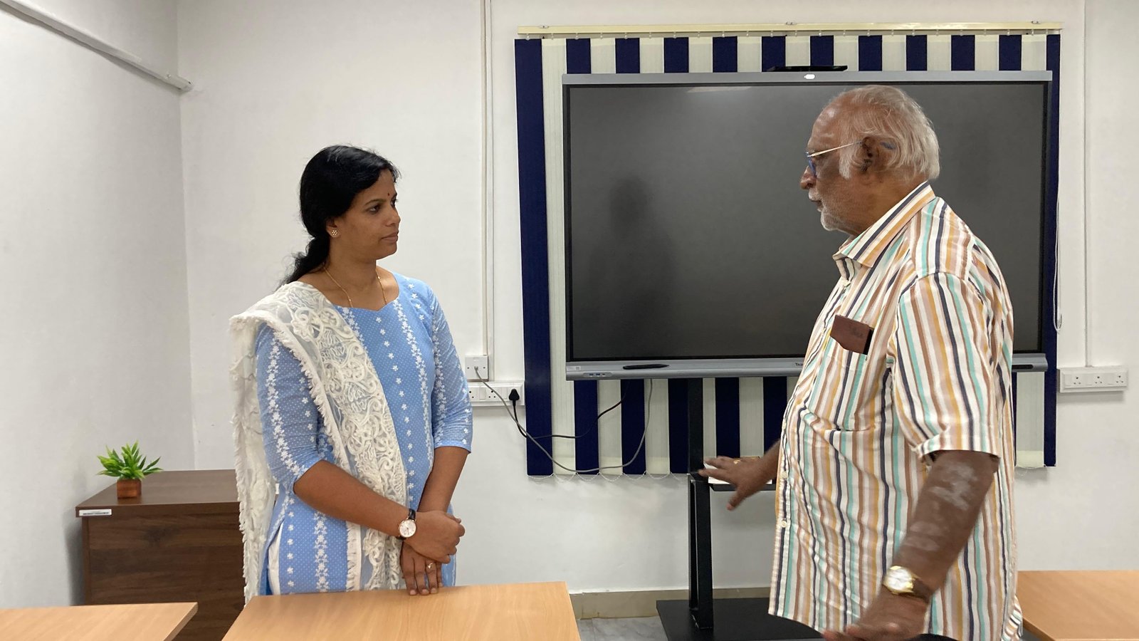 38 EXCITING YEARS OF BANKING JOURNEY - AUTHOR OF THE NOVEL "COME CLOSER" - BANKING VETERAN SHRI SUBRAMANIAN NARAYANAN IYER VISITED FORTES ACADEMY TO SHARE HIS EXEMPLARY BANKING LIFE